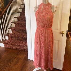 Wayf Coral Lace Midi Dress D34